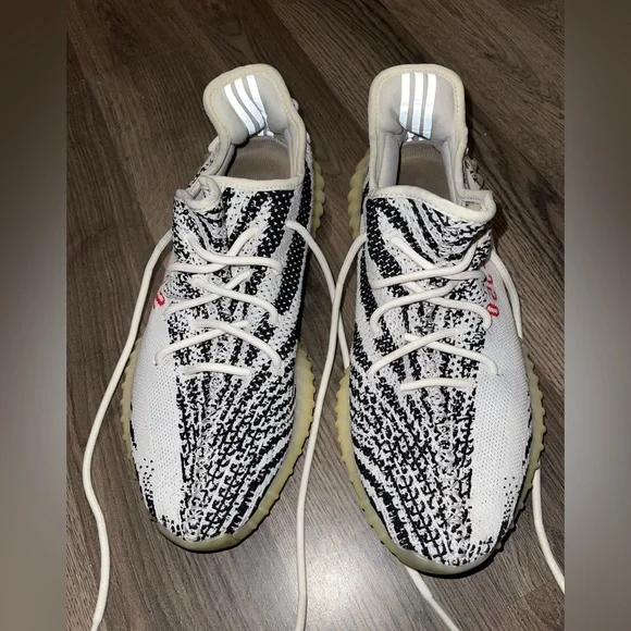 Yeezy Boost 350 Zebra - Picture 5 of 5